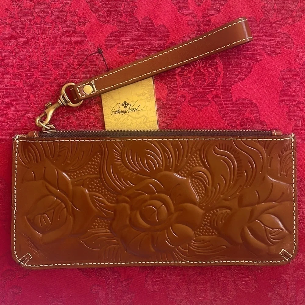 Brand New Patricia Nash Genuine Tooled Leather St. Croce Zippered Wristlet